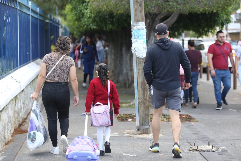 Regreso a Clases, Niños, Nuevo Ciclo, Escuela