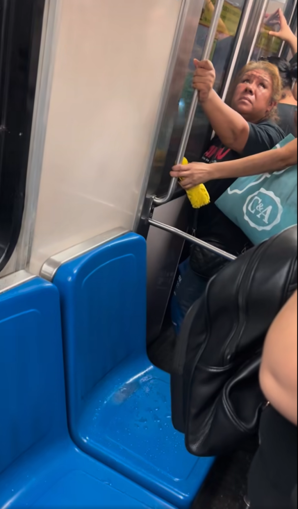 Lluvia En Metro - La Sultana Informa Vagones Inundados, Deficiencias Metro, Usuarios Afectados, Lluvia En Metro