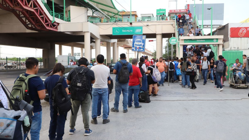 Cómo Vamos Nuevo León Mostró Retrocesos En Temas De Movilidad Y Contaminación En Nuevo León, Reprobando Por Tercer Año Consecutivo. 