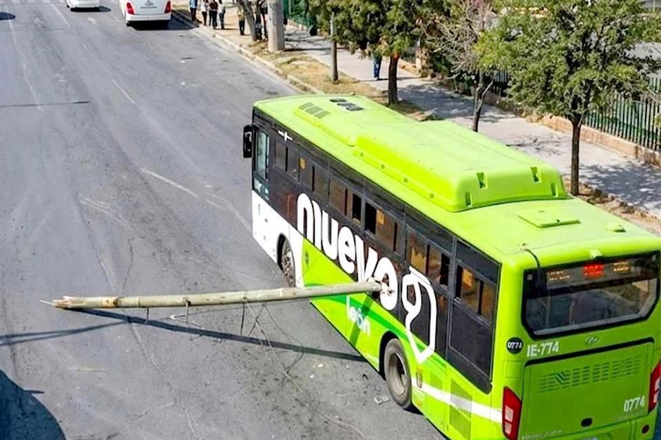 - La Sultana Informa Accidentes-de-transporte-público-nuevo-león-negligencias-peligros-del-transporte-camiones-de-samuel