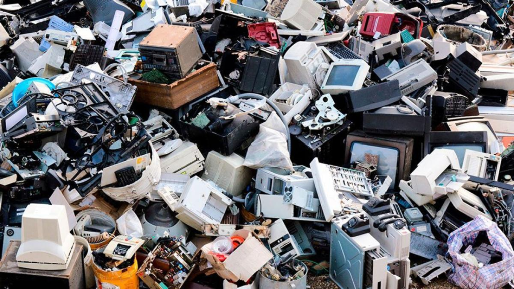 Residuos Electrónicos Representan Un Creciente Riesgo Ambiental En Nl Debido Al Aumento En El Consumo De Aparatos Electrónicos.