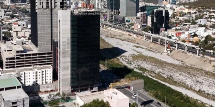 Samuel Presume Torre De Seguridad De 20 Pisos - La Sultana Informa