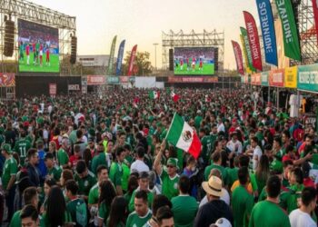 Fan Fest Naranja Se Sale De Control - La Sultana Informa