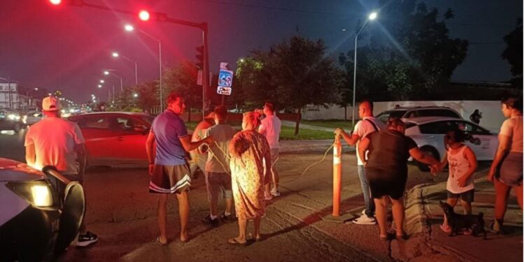 Ciudadanos Protestan Por Cortes De Luz - La Sultana Informa
