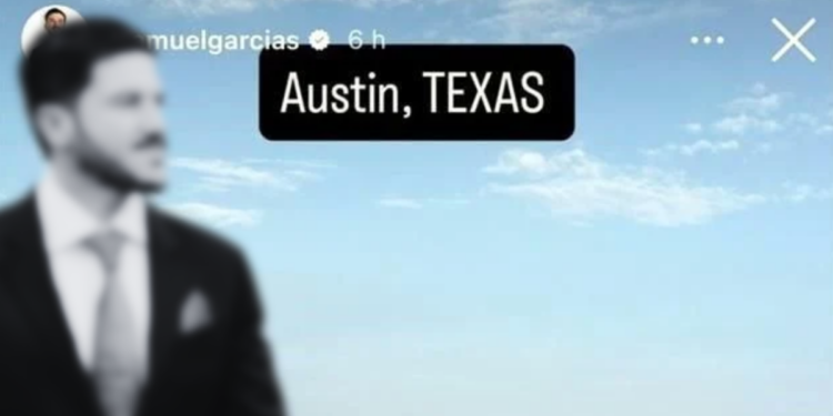 Viaje Numero 27 De Samuel García Fuera Del País. Dejando a Nuevo León En El Abandono - La Sultana Informa Instagram Story Showing a Blurred Man in a Suit with a Black Label Reading 'austin, Texas' Indicating Location. - La Sultana Informa